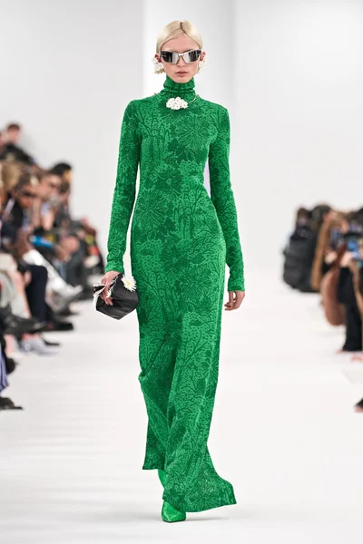 Look 36